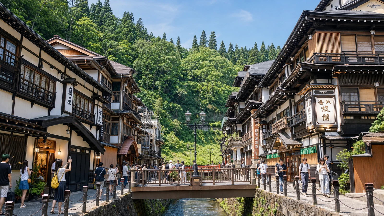 銀山温泉