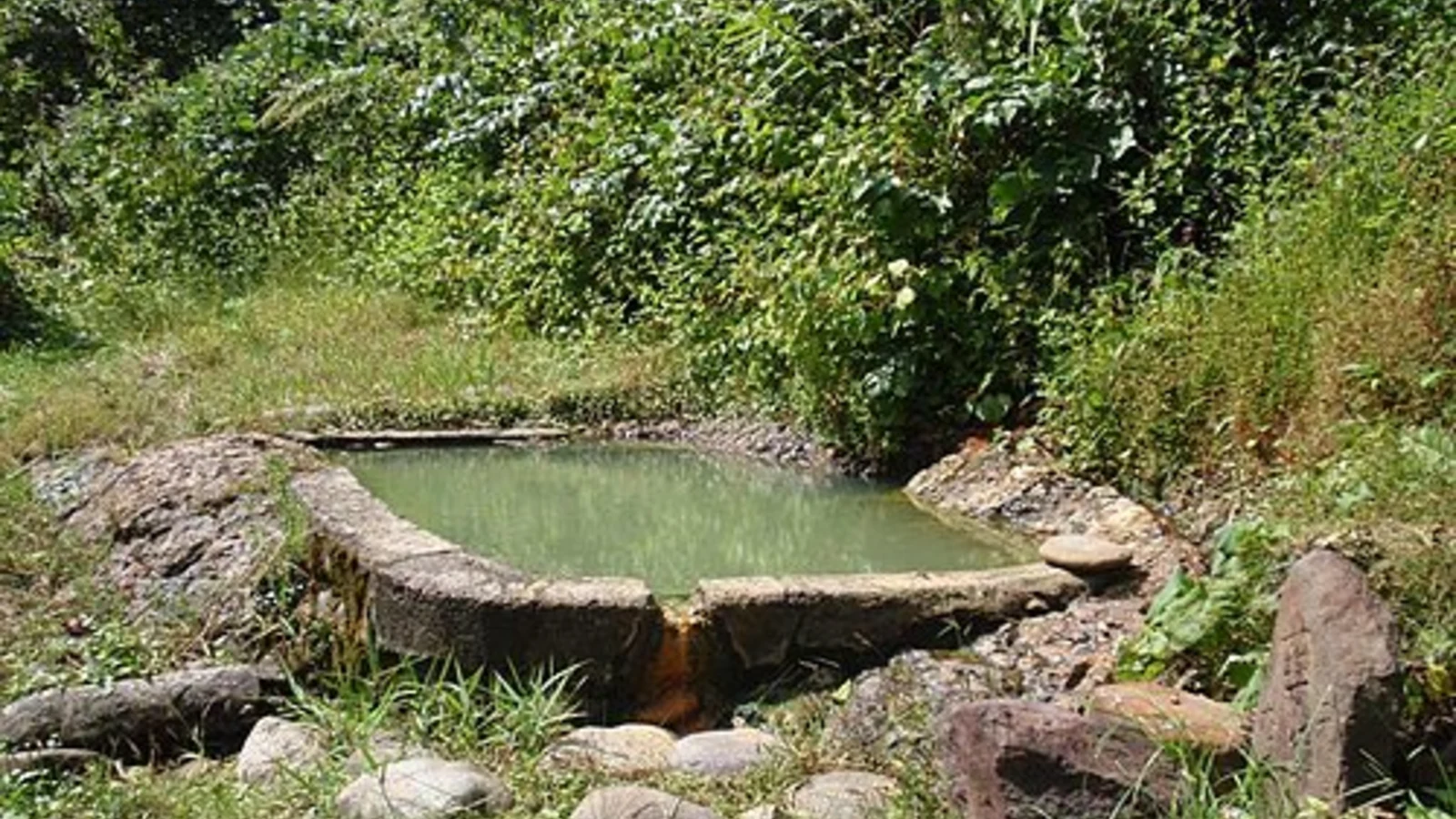 石抱温泉
