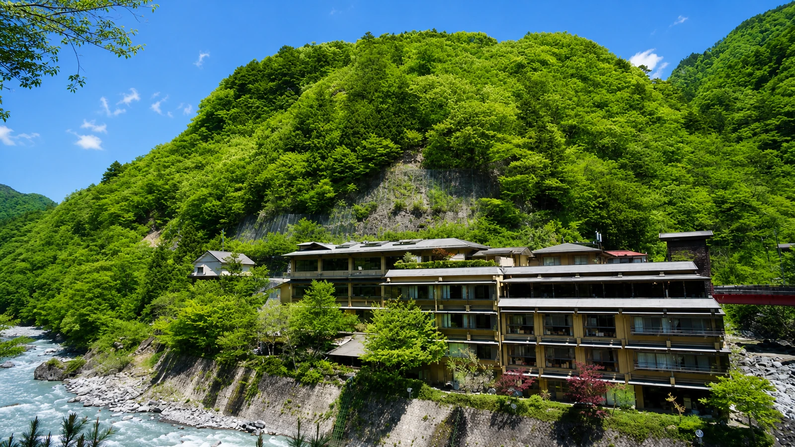 西山温泉