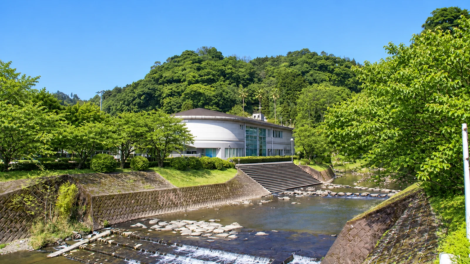 龍門温泉